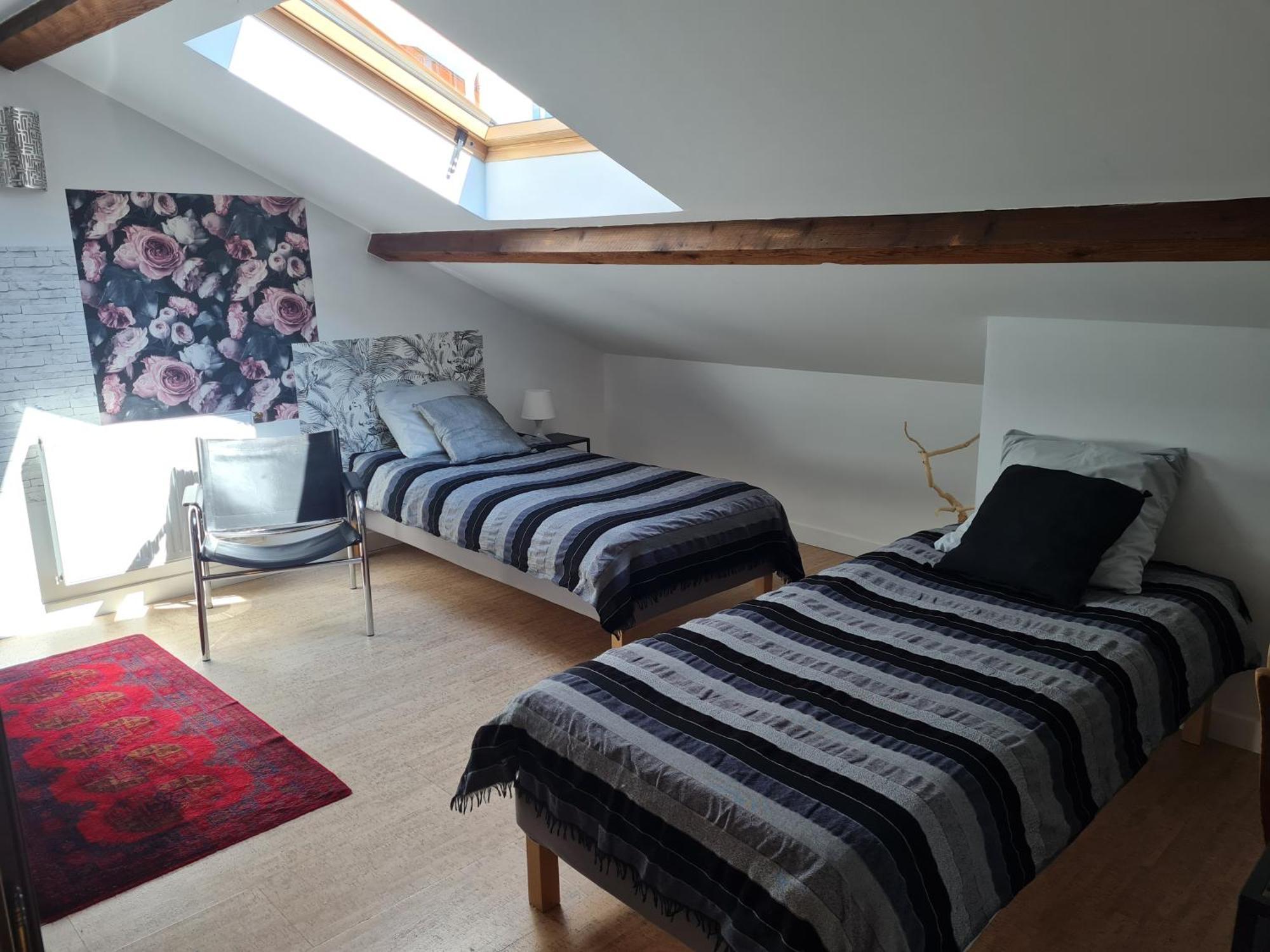 Espace Beleverte Bussiere 1 Tamaris Appartement Meuble De 2 Chambres Oullins Exterior foto