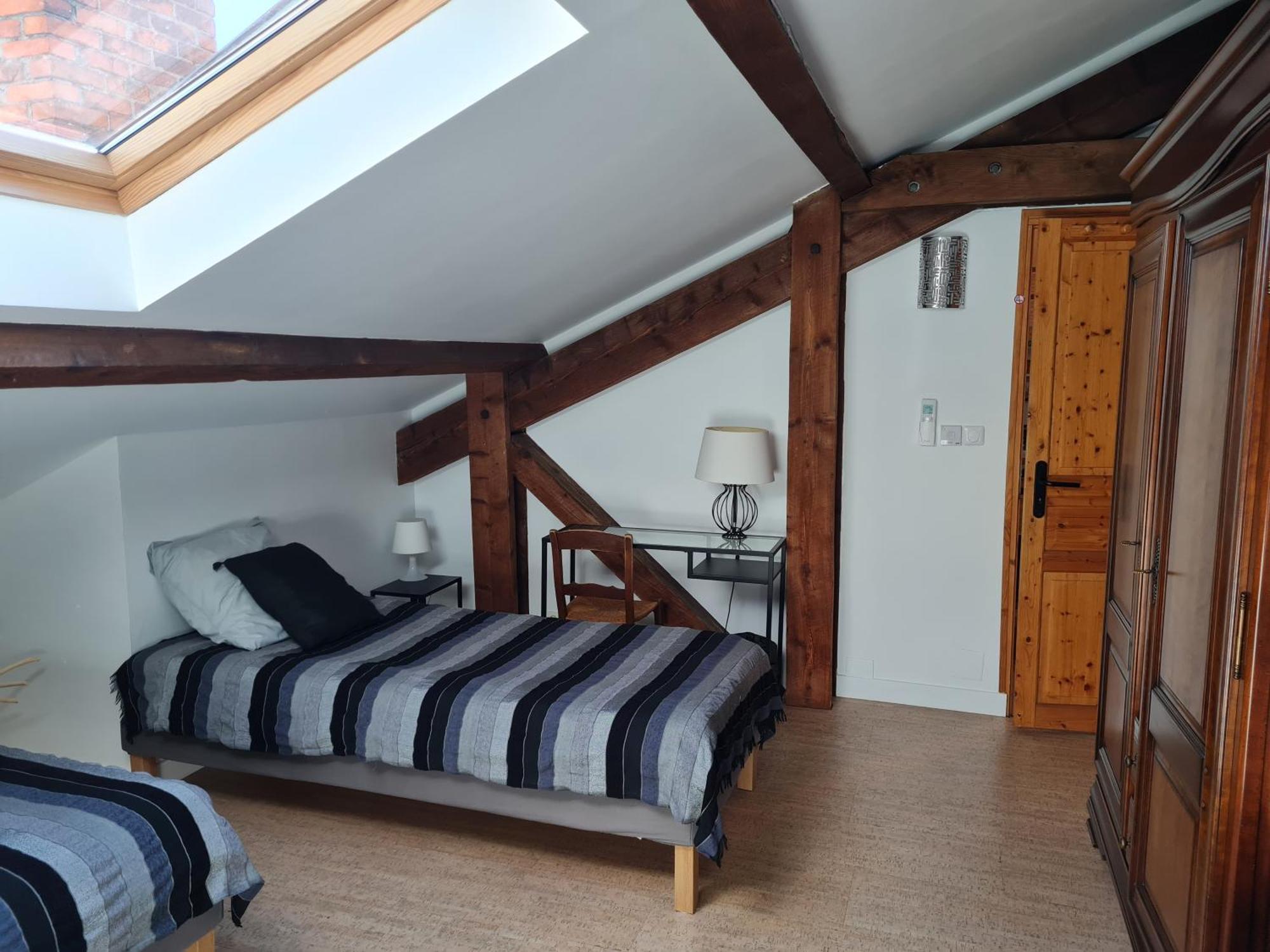 Espace Beleverte Bussiere 1 Tamaris Appartement Meuble De 2 Chambres Oullins Exterior foto